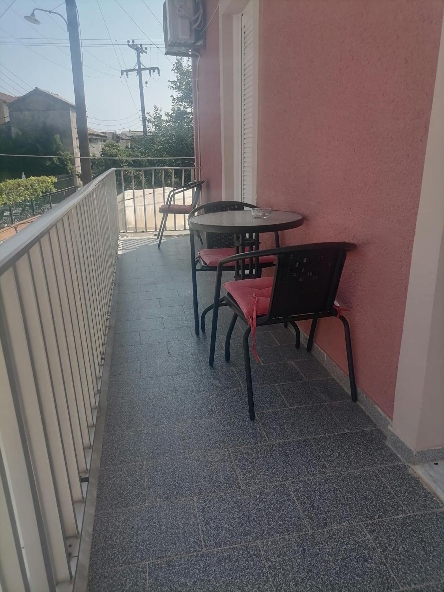 Flower Garden Apartment Benitses (Corfu)